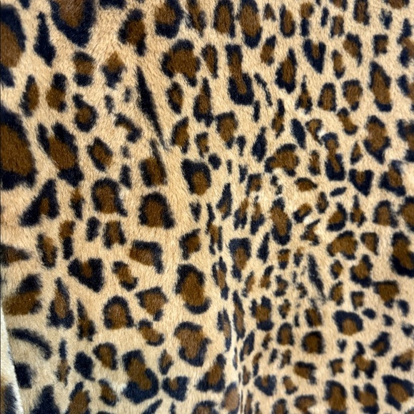Leopard Print Teddy Jacket - Picture 4 of 5